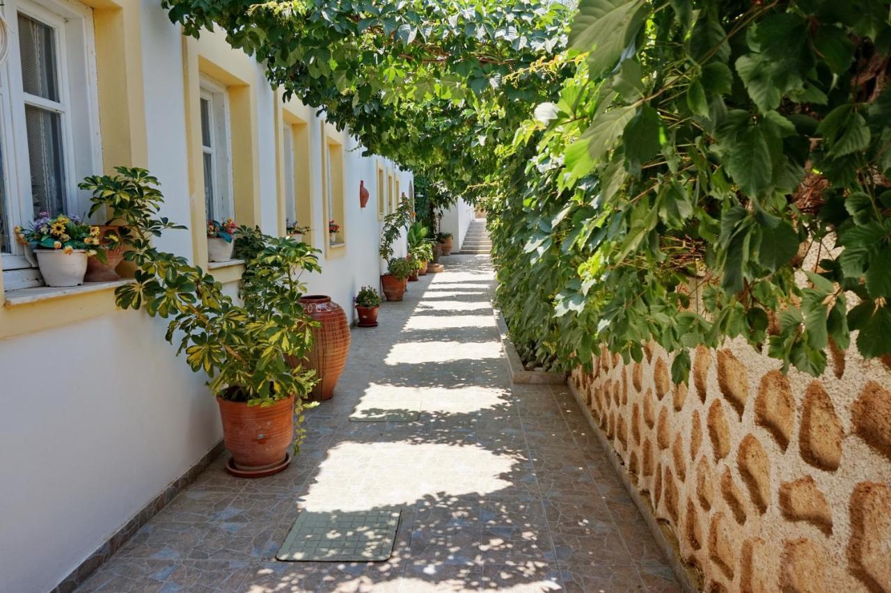 Laza Beach Skala  Exterior photo